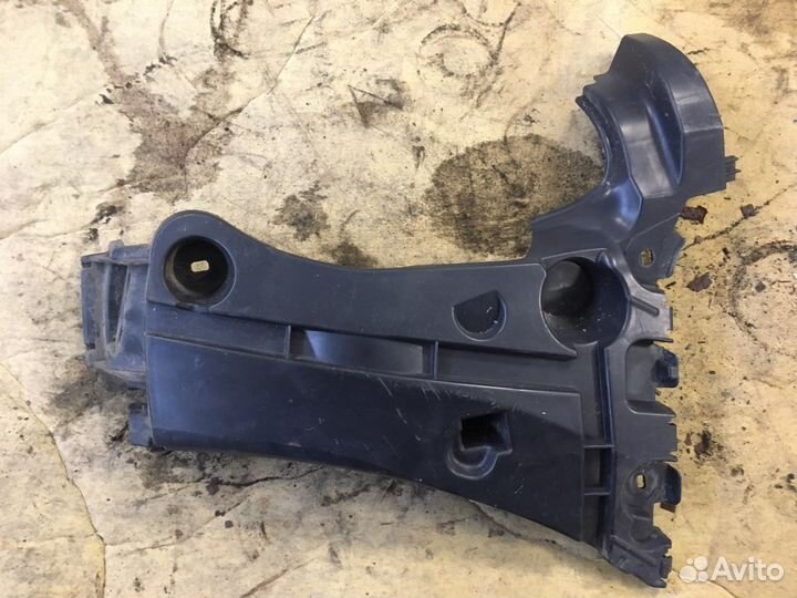 Кронштей заднего бампера Renault Kangoo 2(2258)