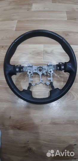 Руль на toyota mark х