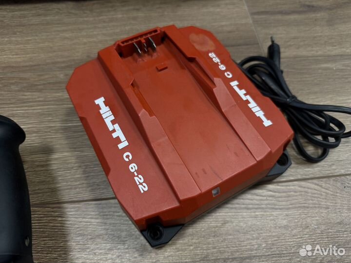 Перфоратор Hilti TE 30-22 с акб 170w и зарядкой