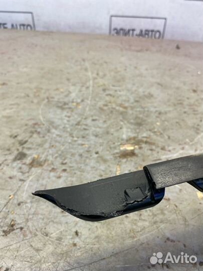 Кронштейн бампера задний правый Lr Range Rover