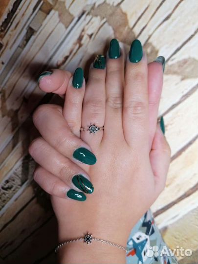 Маникюр гель пудрой Mart