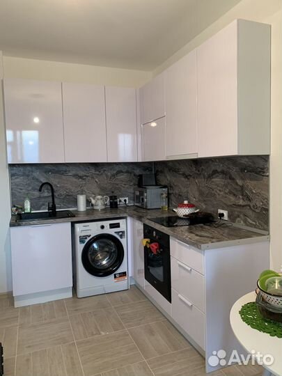 Угловая кухня. Белый глянец ксп:37490