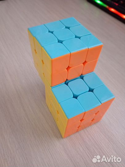 Кубик рубика сиамские близнецы