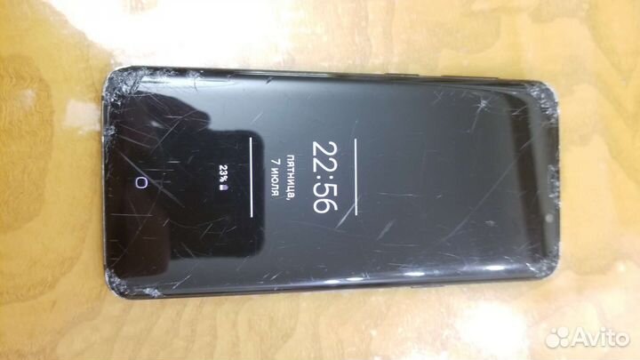 Samsung Galaxy S9, 4/64 ГБ