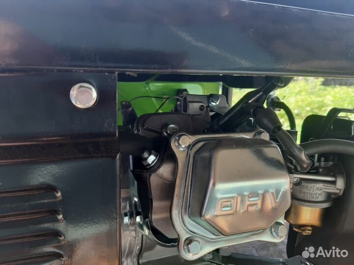 Бензогенератор Honda EG5500CXS