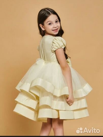 Платье праздничное