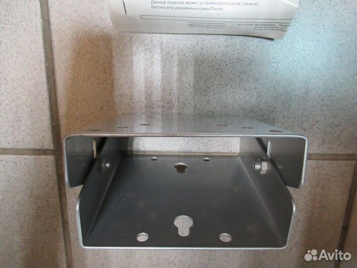 Кронштейн для телевизоров HTT100S