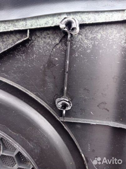 21918633 Накладка двери передней левой Volvo FM