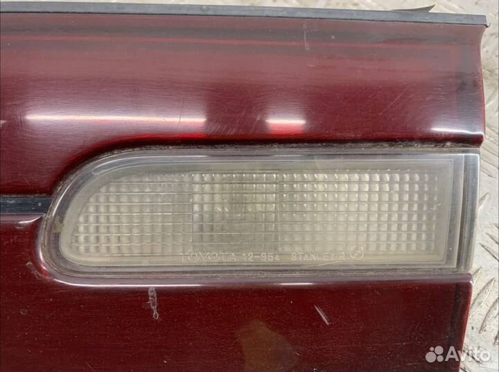 Вставка в крышку багажника Тойота Спринтер