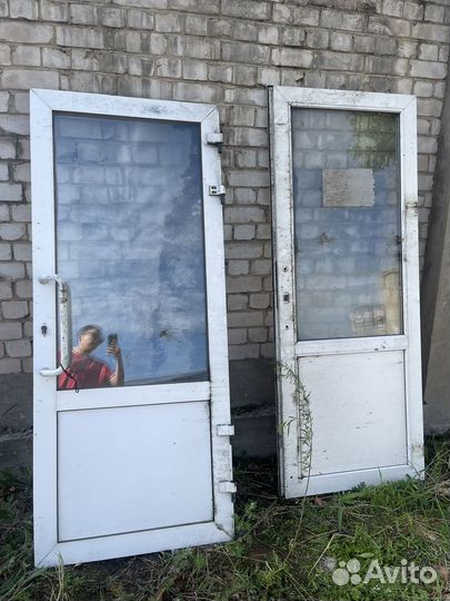 Двери пластиковые бу