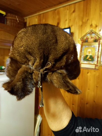 Кепка норковая женская