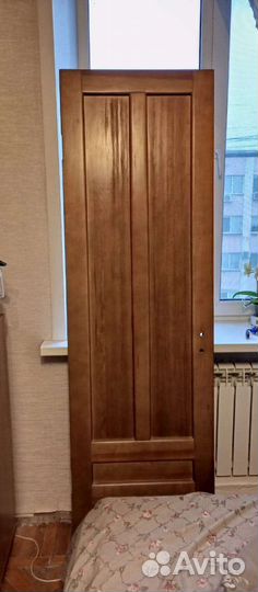 Дверь межкомнатная, б/у. Массив дерева
