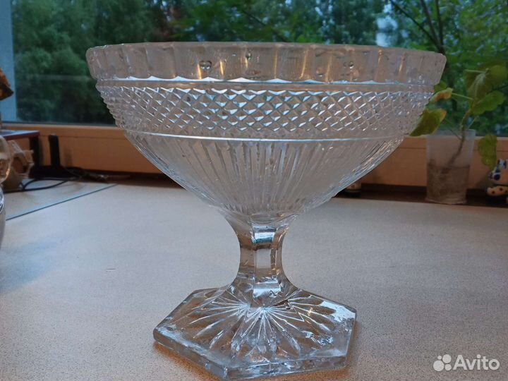 Хрустальная ваза для фруктов на ножке СССР