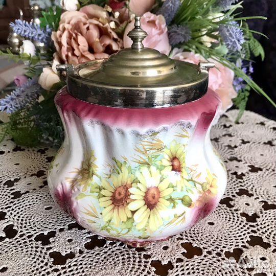 Бисквитница антикварная, Англия