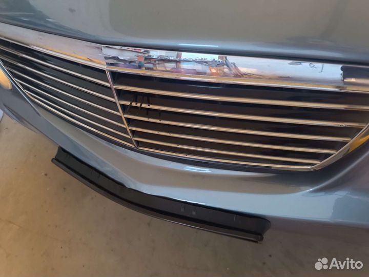 Решетка радиатора Mercedes W 211