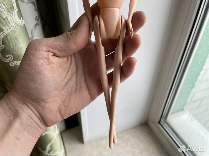 Кукла с ожерельем