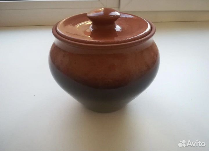 Горшок для запекания глиняный