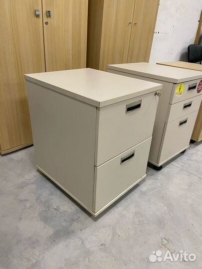 Тумба офисная