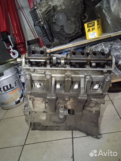 Двигатель Калина 1.6 8кл