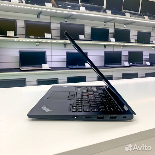 Ноутбук Lenovo I5/16RAM/IPS
