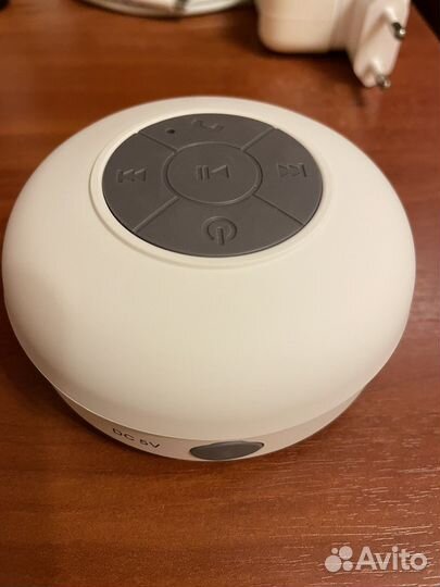 Водонепроницаемая музыкальная колонка для ванной