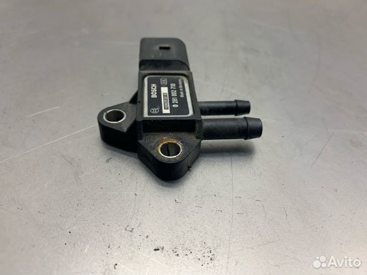 Датчик давления выхлопных газов Skoda Octavia