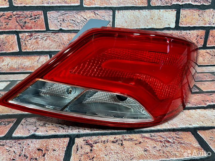 Фонарь правый на Солярис 1 2014-2016