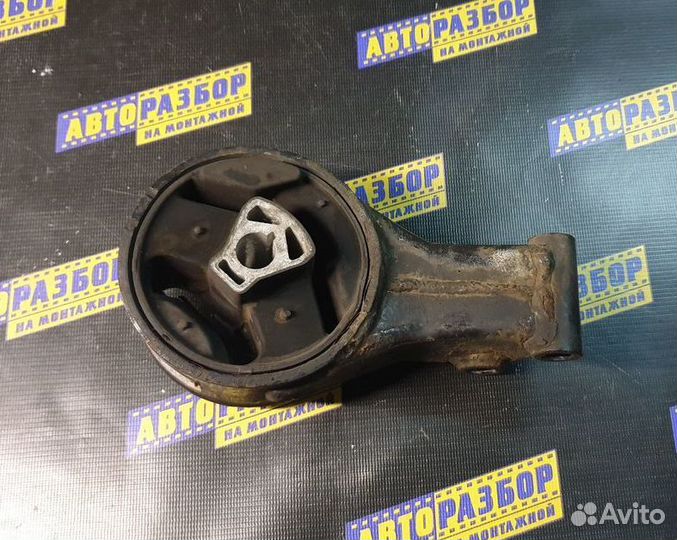 Опора двигателя задняя Opel Astra J Chevrolet Cruz