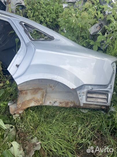 Крыло заднее левое Ford Mondeo IV седан