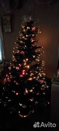 Елка искусственная светящаяся