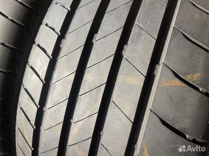Bridgestone Turanza T005 235/55 R18