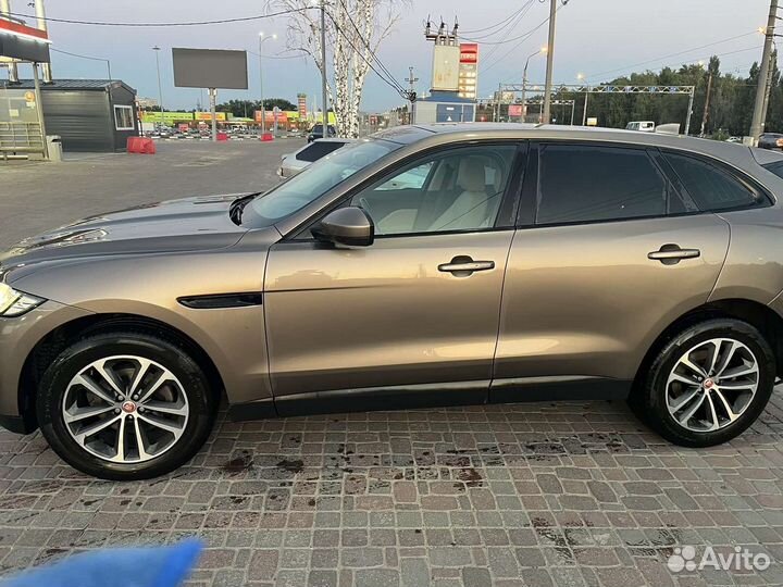 Jaguar F-Pace 2.0 AT, 2016, 136 000 км
