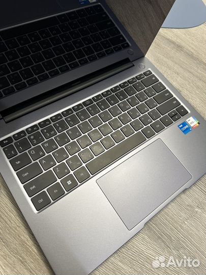 Huawei matebook 14