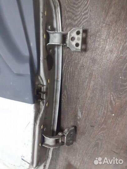 Дверь передняя левая Toyota Lite Ace CR21 2C 1994