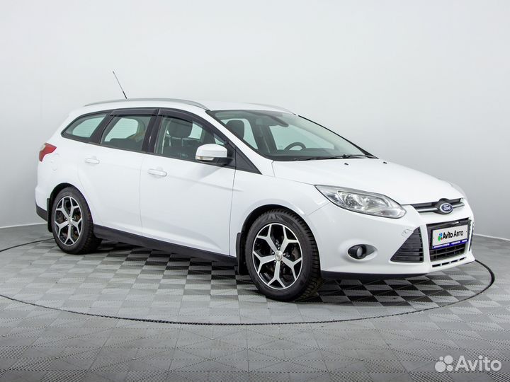 Ford Focus 1.6 МТ, 2012, 299 684 км