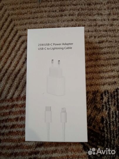 Зарядка на iPhone