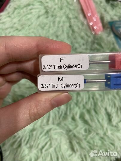 Фрезы для маникюра, кисточки и салфетки