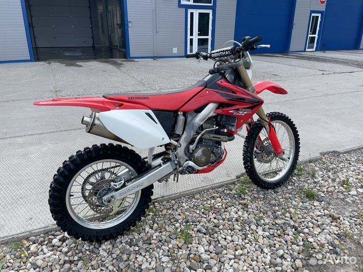 Продам Honda CRF250X