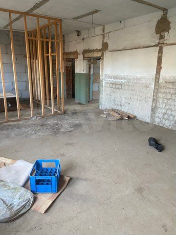 4-к. квартира, 120 м², 1/2 эт.