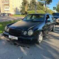 Mercedes-Benz E-класс 2.0 MT, 1996, 300 000 км, с пробегом, цена 155 000 руб.