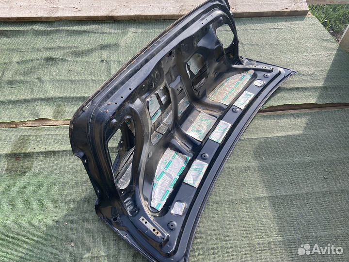 Крышка багажника Honda civic 4д