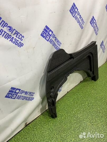 Ящик для инструментов Volvo S40 седан 2.4 B5244S