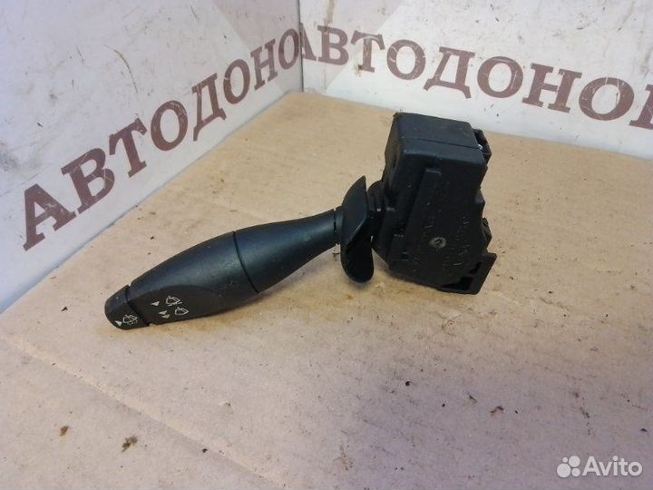 Подрулевой переключатель дворников Ford Fiesta