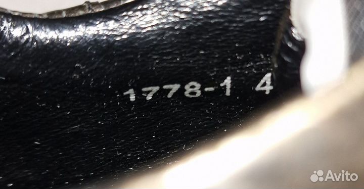 Полуботинки Kiss Moon женские