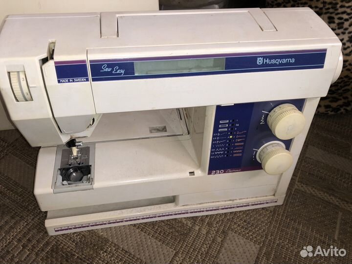 Швейная машинка Husqvarna 250