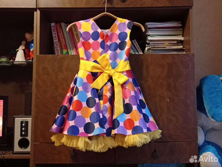 Платье для девочки новое