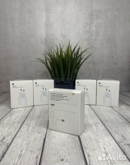 Блок Apple Type-C 20W