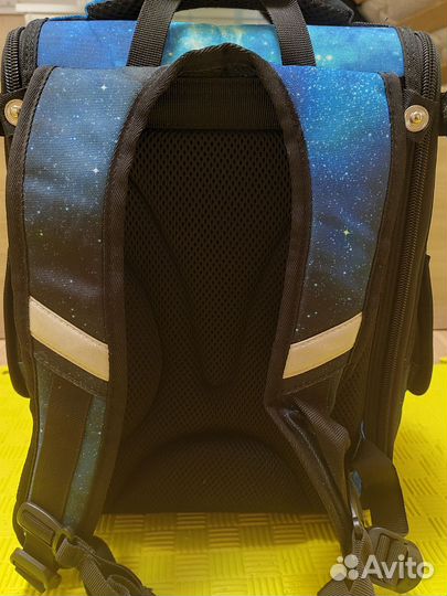 Рюкзак для мальчика (ранец)