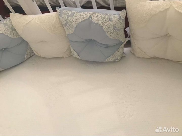 Бортики в детскую кроватку