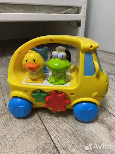 Игрушка автобус